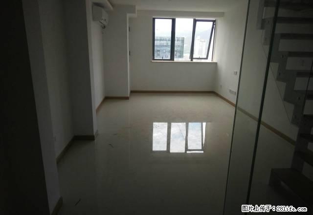 挑高五米精装两房,随时看房,真实图片 - 房屋出租 - 房屋租售 - 厦门分类信息 - 厦门28生活网 xm.28life.com