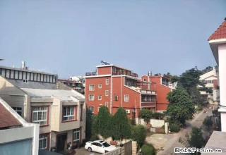 沃尔玛附近双拼别墅大面积出租，住家办公均可有大露台 - 厦门28生活网 xm.28life.com